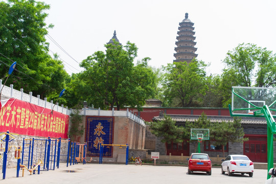 山西太原永祚寺双塔