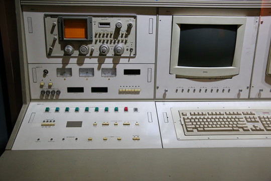 DELL计算机控制台