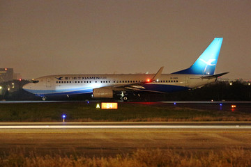 厦门航空飞机夜航