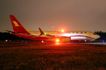 上海航空飞机夜航