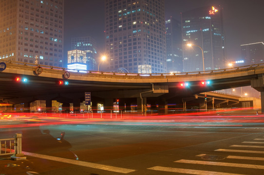 北京国贸雾霾夜景