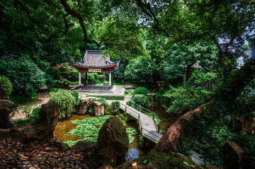 杭州西湖天下景亭