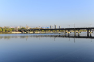 京秦铁路桥