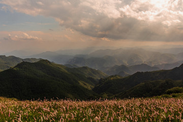 驼梁山自然风光