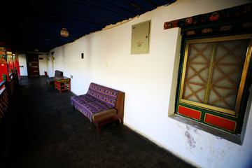 拉萨尧西平康藏式古建酒店风貌