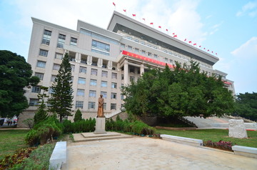 广西大学