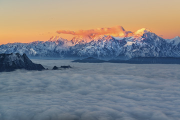 牛背山风光