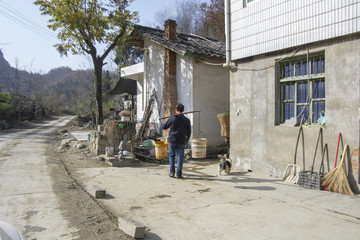 川陕甘三省边界地带房屋