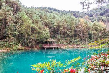 重庆九凤山九凤瑶池风光