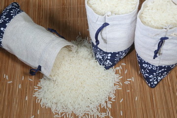 大米白米粮食布袋装