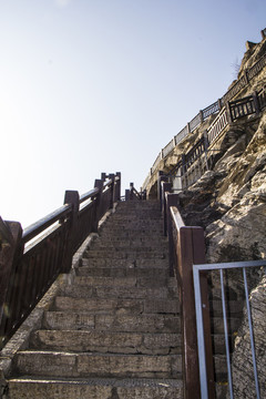 龙门石窟石阶