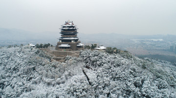 湖州仁皇山雪景