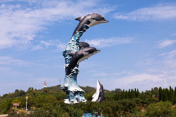 蓬莱海豚雕塑