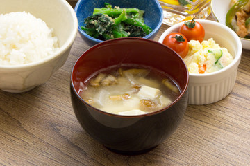豆腐蘑菇味增汤