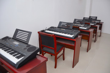 电子琴培训室