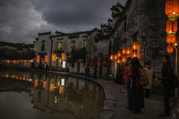 宏村月沼夜景