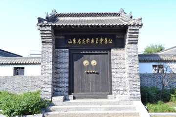 中式建筑大门