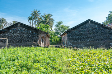 海南午后的小山村