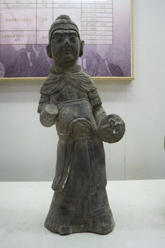 南唐人物陶俑