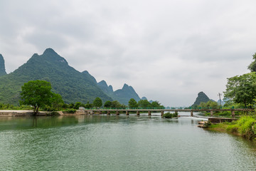 遇龙河