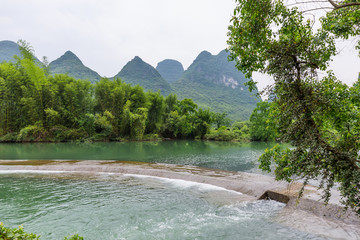 遇龙河