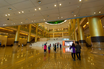 山东博物馆一楼大堂