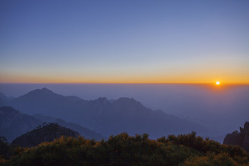 黄山日出