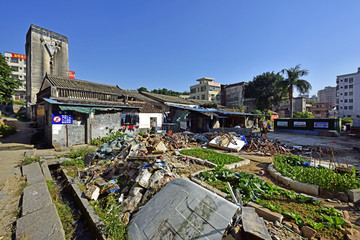 大浪浪口村