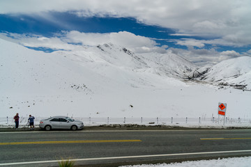 雪山公路