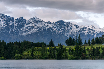 高山湖泊