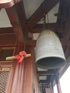 柏林禅寺万佛楼撞钟