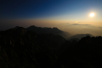 黄山日出