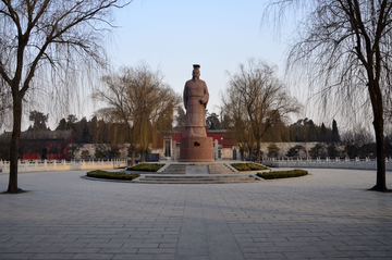 周文王雕像