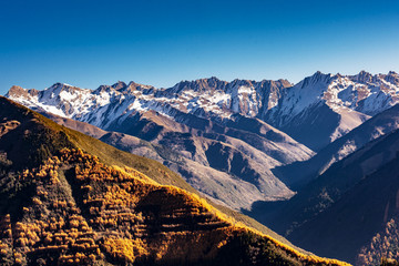 雪山