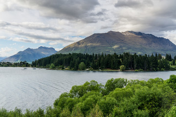 高山湖泊