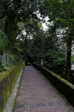 山城步道