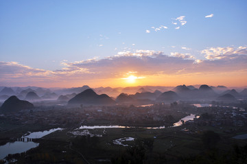 青龙山日出