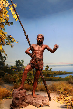 雕塑原居民