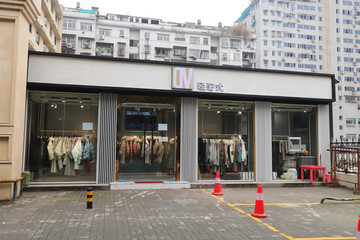 服装店橱窗