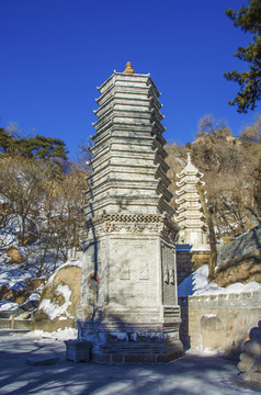 千山八仙塔与葛公塔雪景