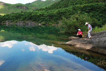 蓝天碧水