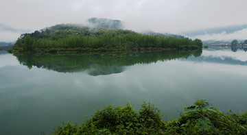 秋浦河