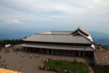 峨眉山金顶