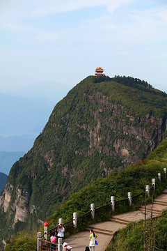 峨眉山金顶