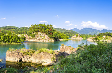 楠溪江狮子岩山水