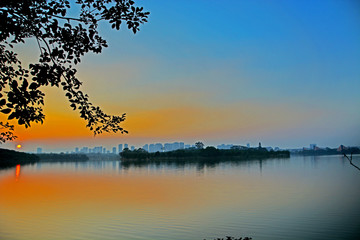 松山湖黄昏风景