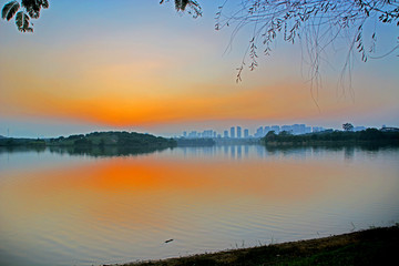 松山湖黄昏风景