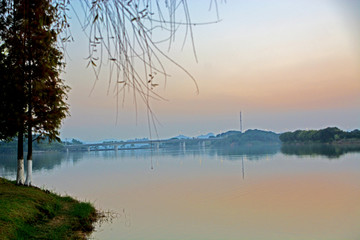 松山湖黄昏风景