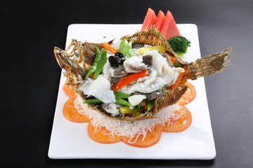 香酥多寶魚