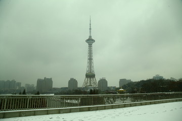 湖南株洲炎帝广场神农塔雪景